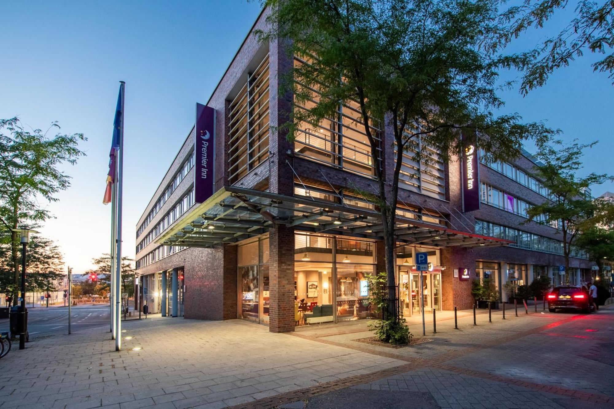 Premier Inn Essen City Limbecker Platz מראה חיצוני תמונה